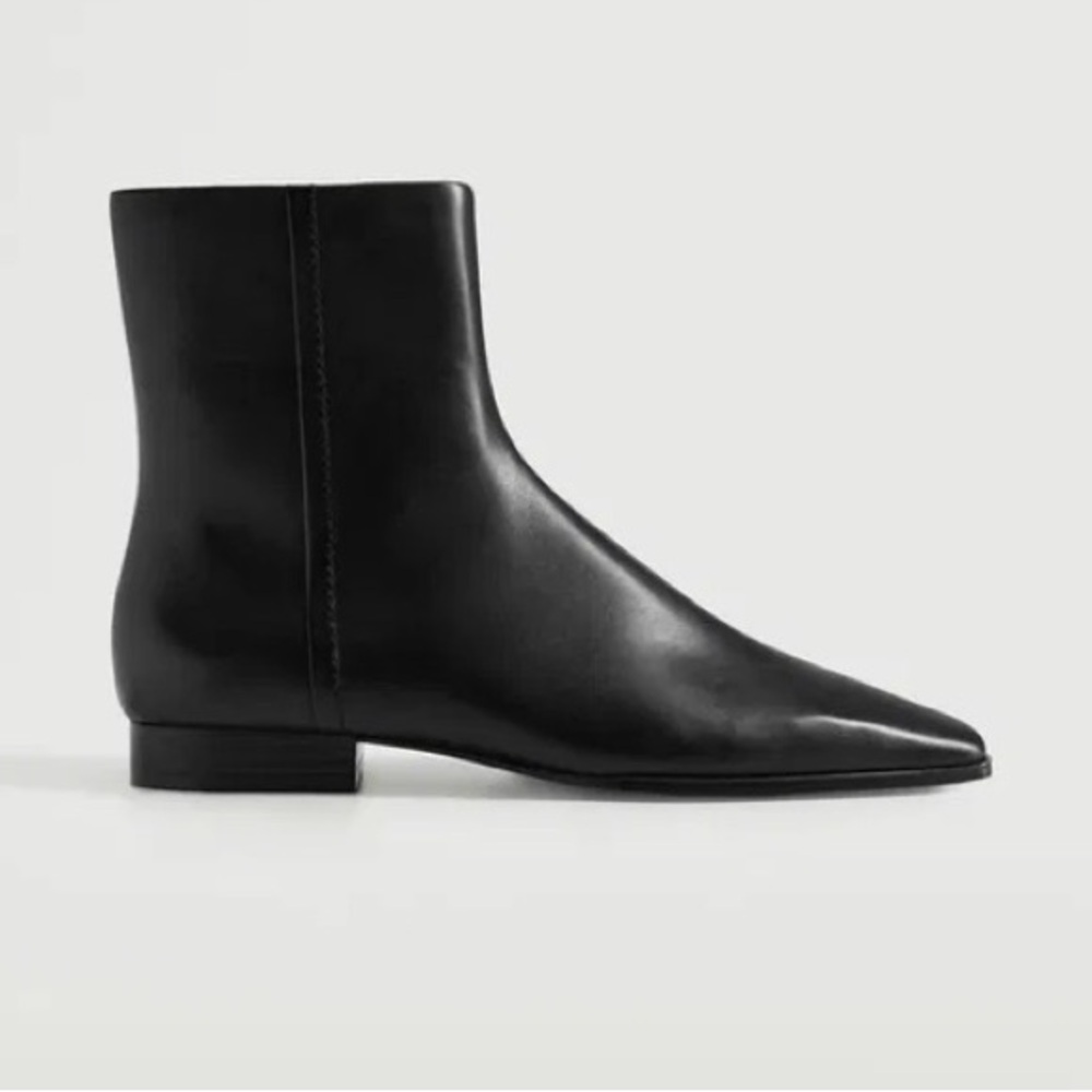 Elegant Black Leather Ankle Boots